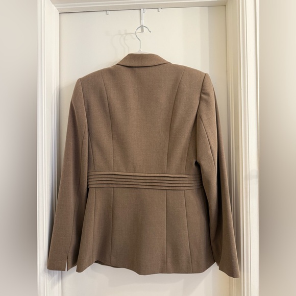 Calvin Klein Women's Tan Blazer - Picture 2 of 4